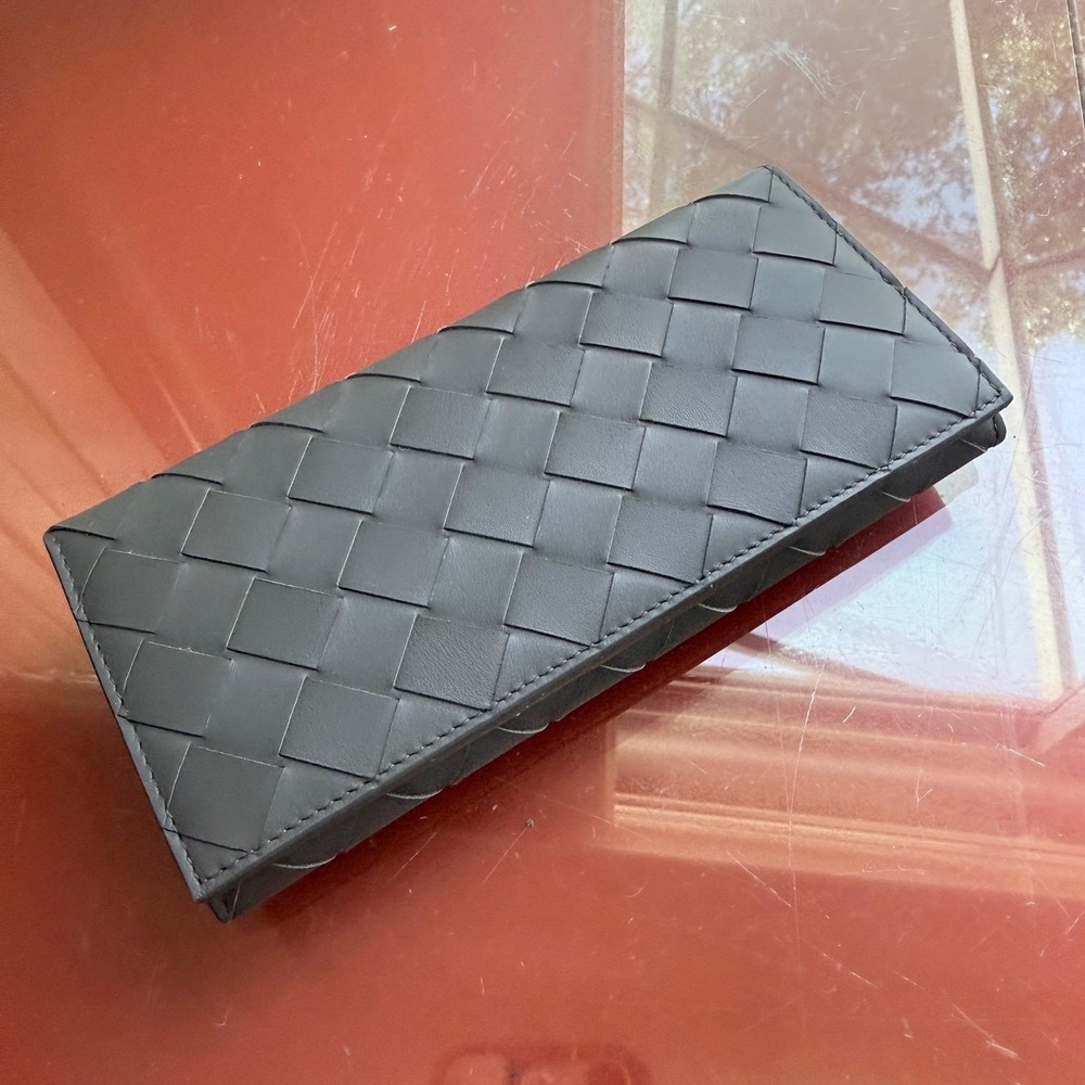 Bottega Veneta 609482 Leather Large‎ weave intrecciato Gray Wallet